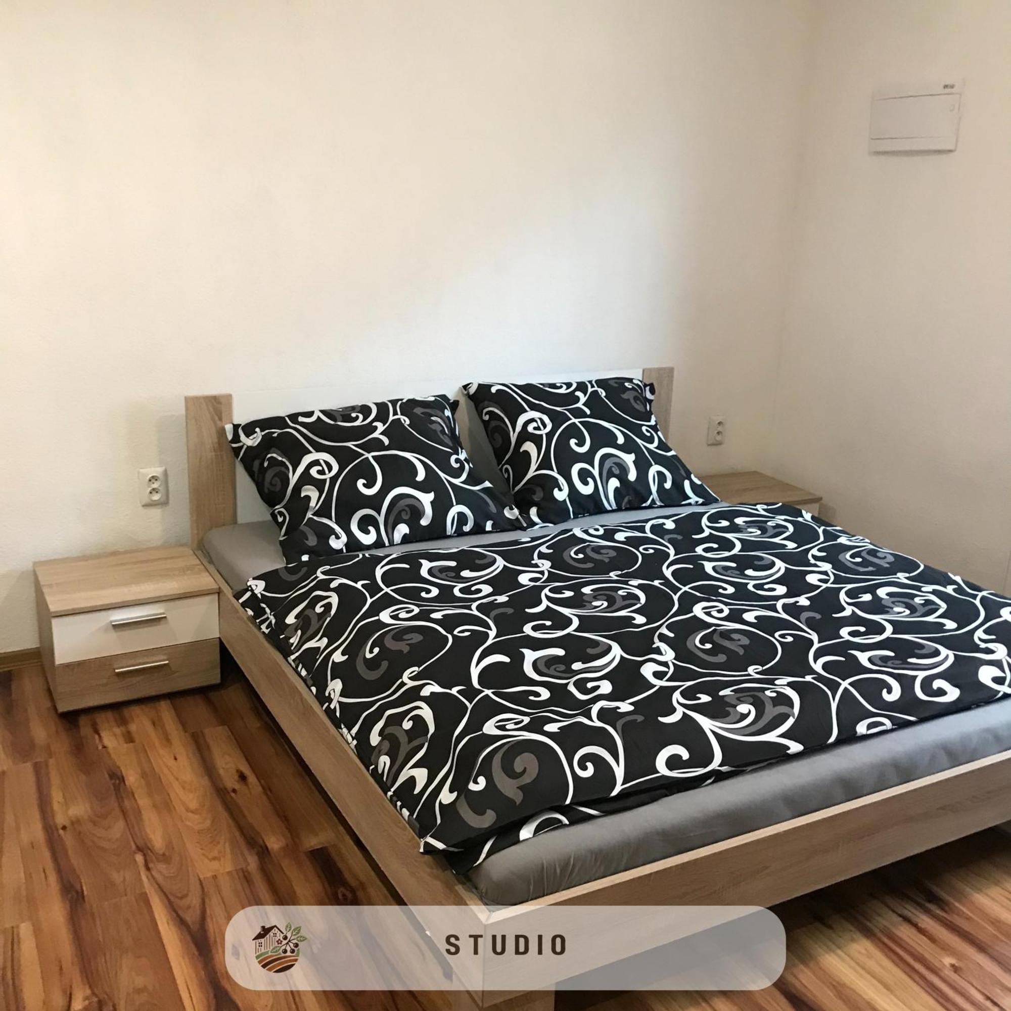Apartmanovy Dom Felsővisnyó Kültér fotó