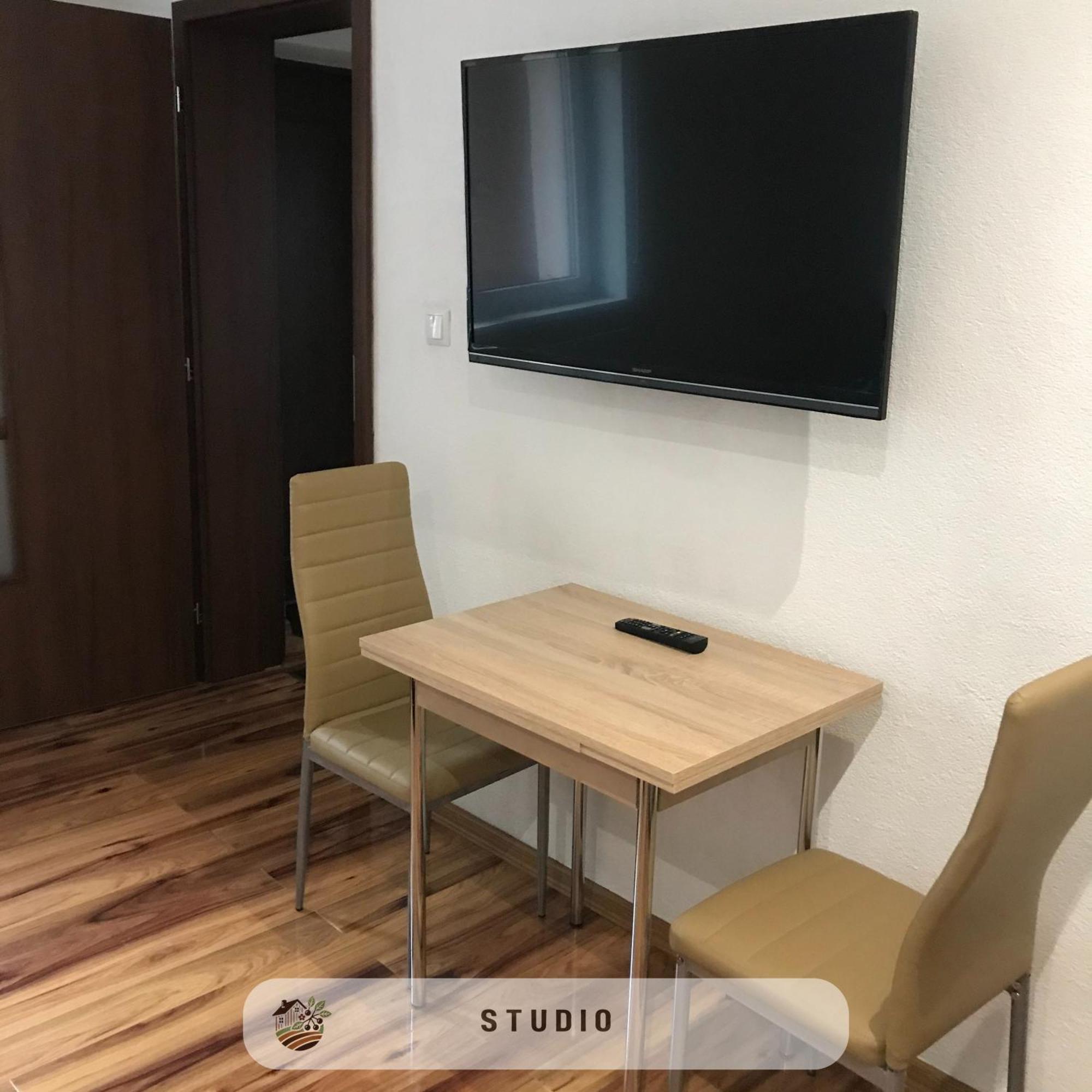 Apartmanovy Dom Felsővisnyó Kültér fotó
